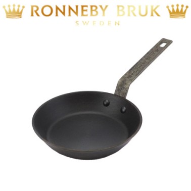 Pánev litinová 20 cm grilovací s kovanou rukojetí Ronneby Bruk 162000